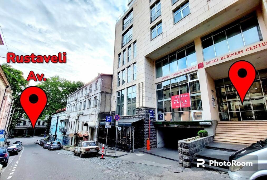City Center 2Bdr Apartment Near Rustaveli Av. Tbilisi Exteriör bild